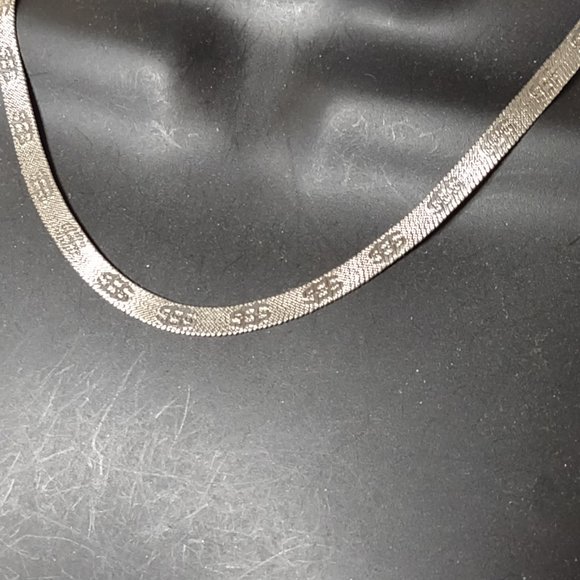 17.5 Inch Snake Chain With Dollar Signs - Picture 12 of 14